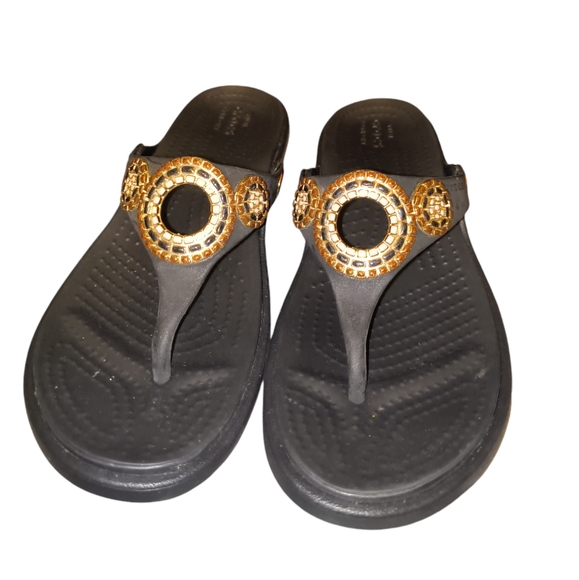 Crocs Sanrah Diamante Embellished Black/Rose Gold Wedge Flip Sandal Women's 6 w - Picture 7 of 14